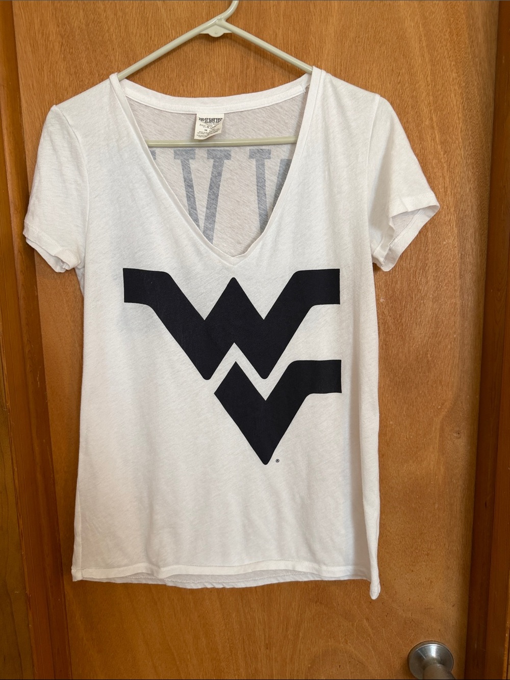 PINK Victoria's Secret White V-Neck Short Sleeve Tee with Navy Graphic